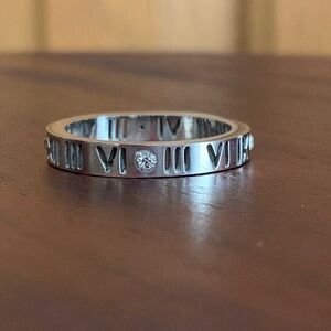 Silver tone rhinestone roman numeral ring size 7.75